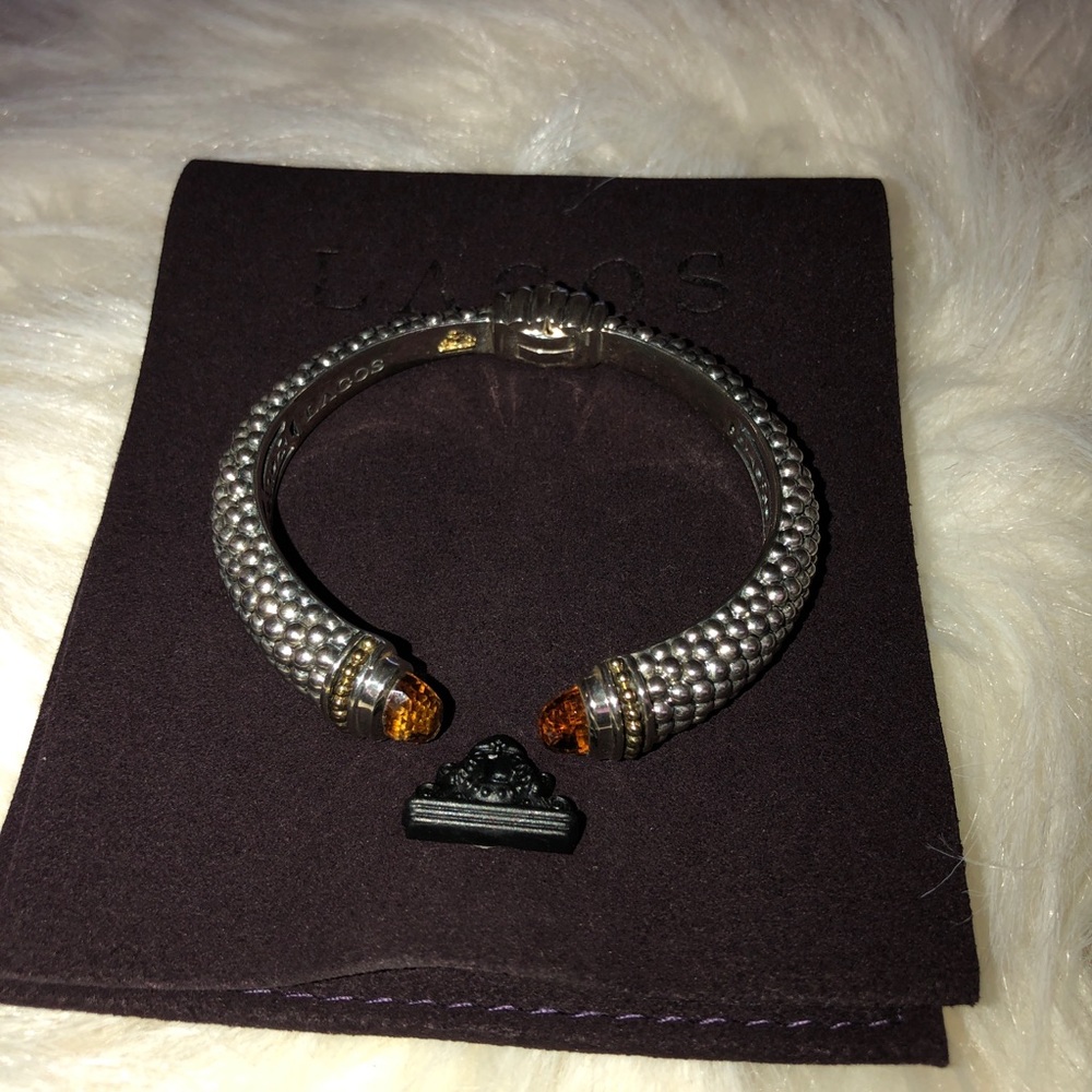 Bracelet